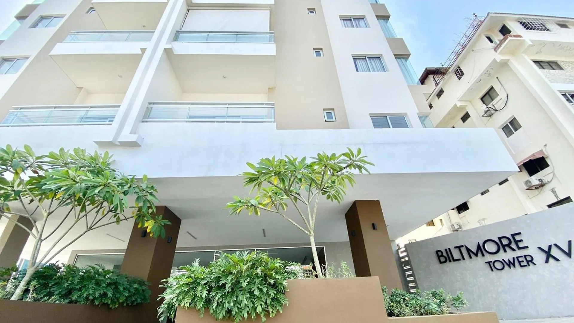 Holiday home Luxury 1Br , Pool, Gym, Close Agora Mall Los Prados Dominican Republic